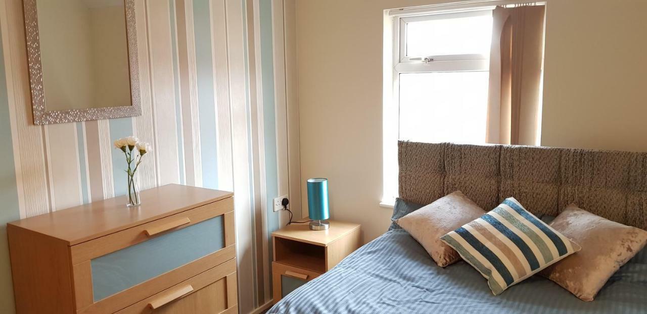Fearnhead House Villa Warrington Dış mekan fotoğraf