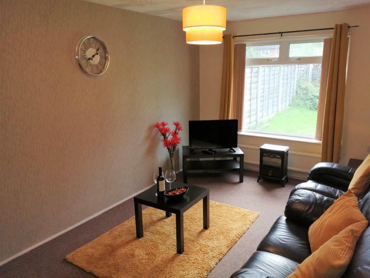Fearnhead House Villa Warrington Dış mekan fotoğraf